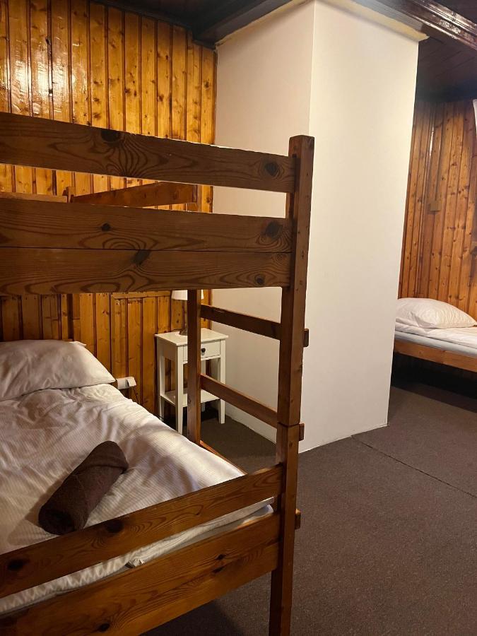 Hotel Schronisko Gosciniec Rownica Ustron Exterior foto