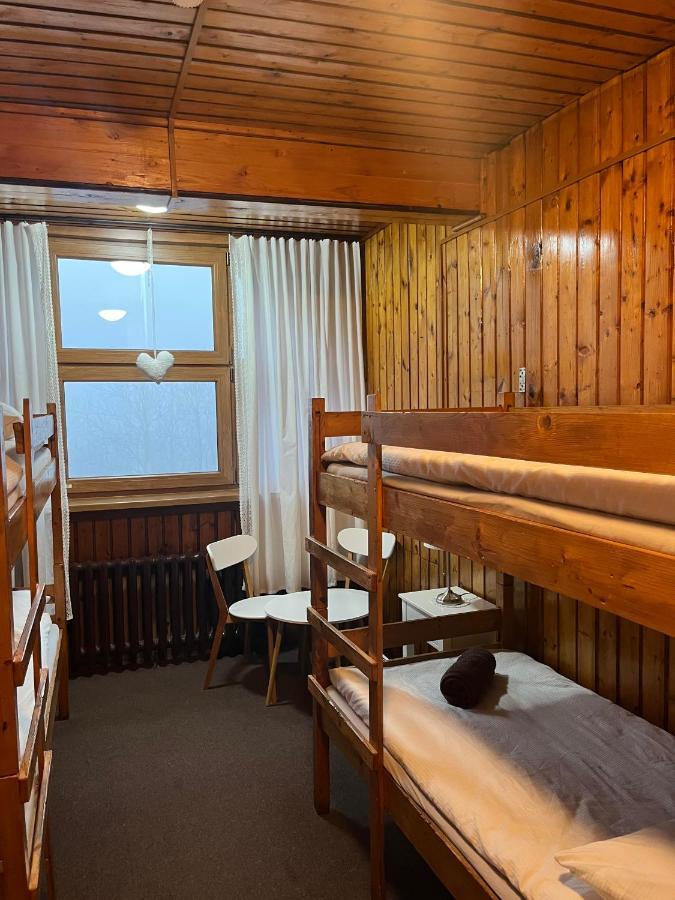 Hotel Schronisko Gosciniec Rownica Ustron Exterior foto
