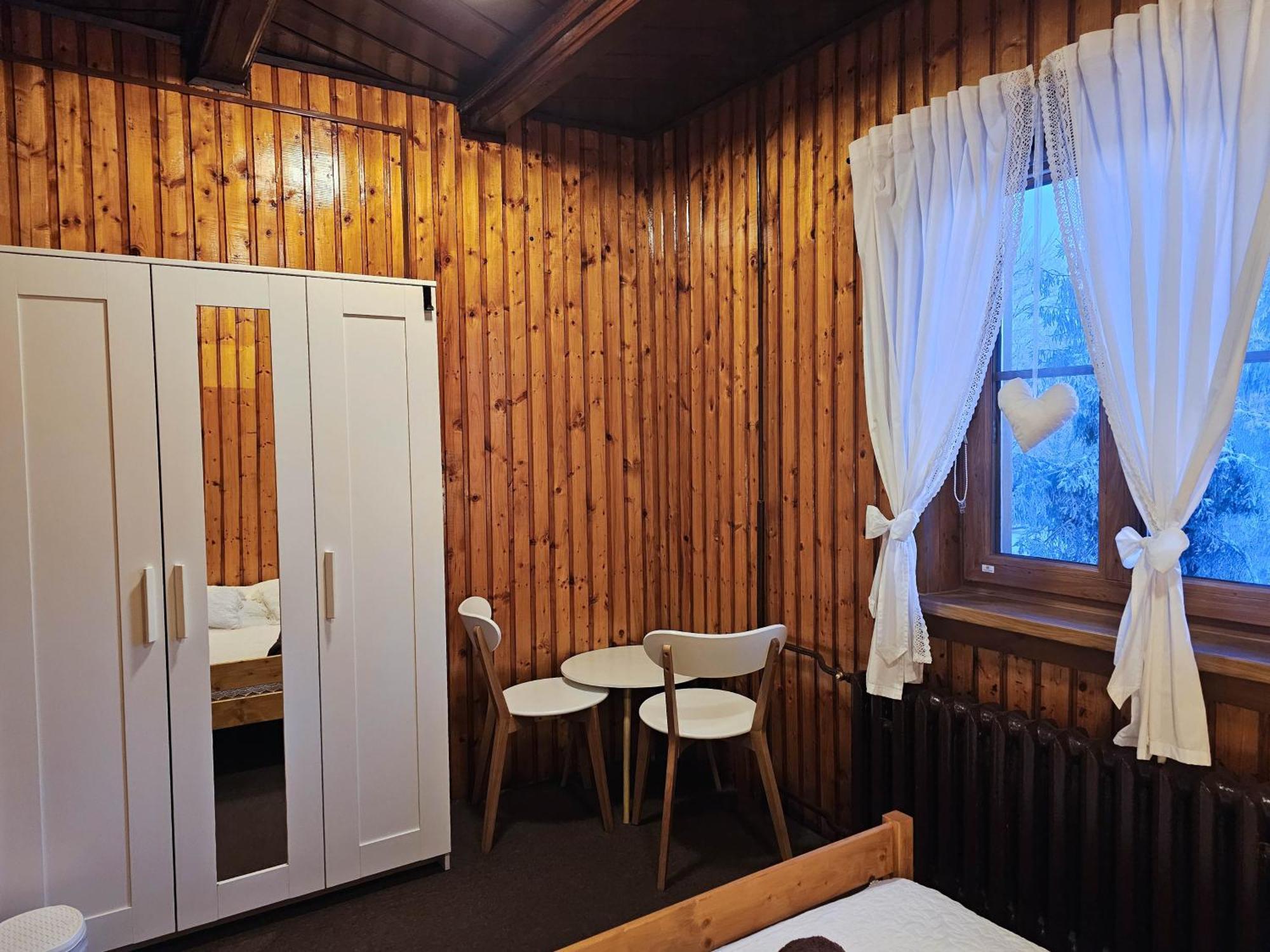 Hotel Schronisko Gosciniec Rownica Ustron Exterior foto