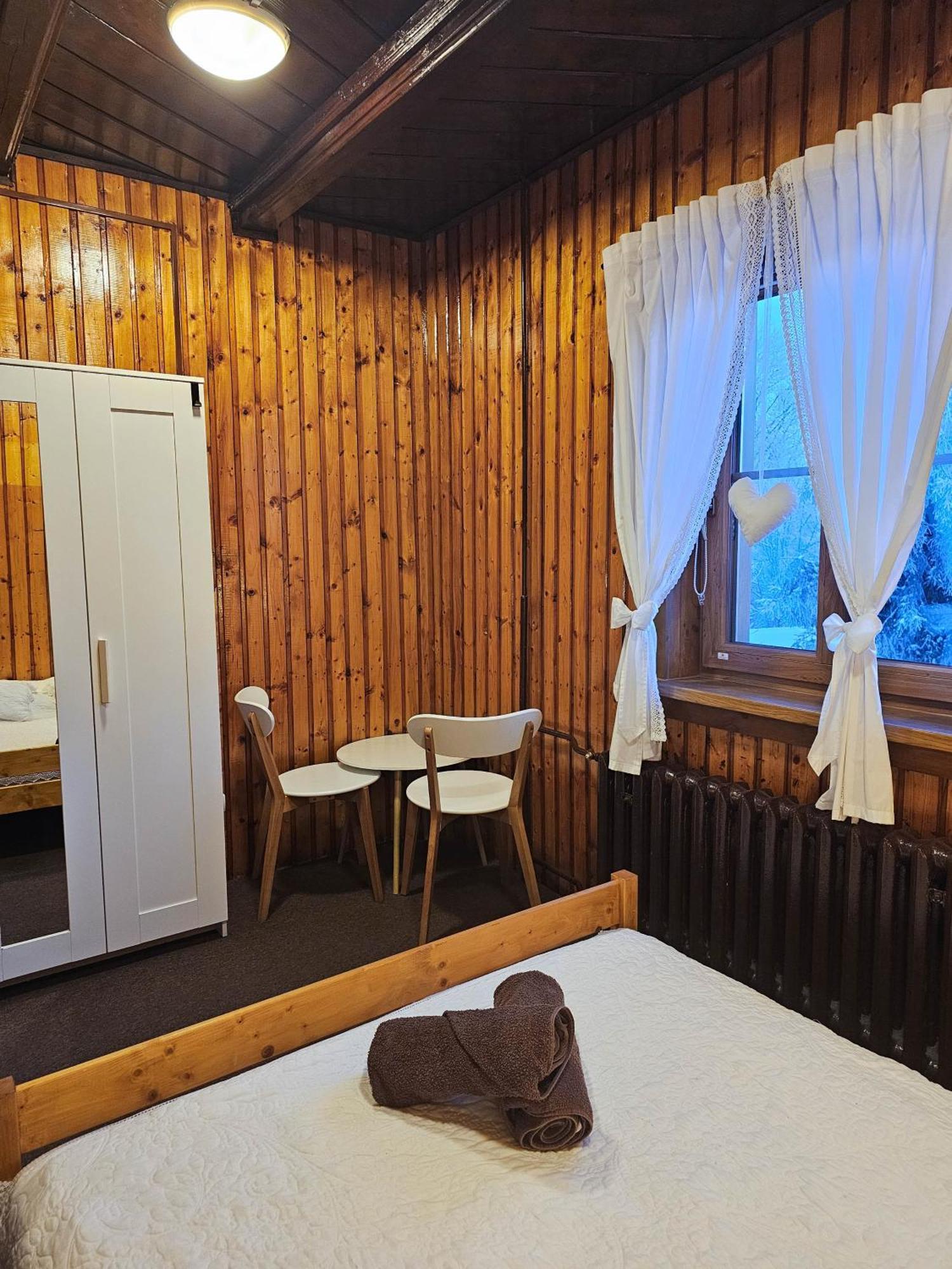 Hotel Schronisko Gosciniec Rownica Ustron Exterior foto