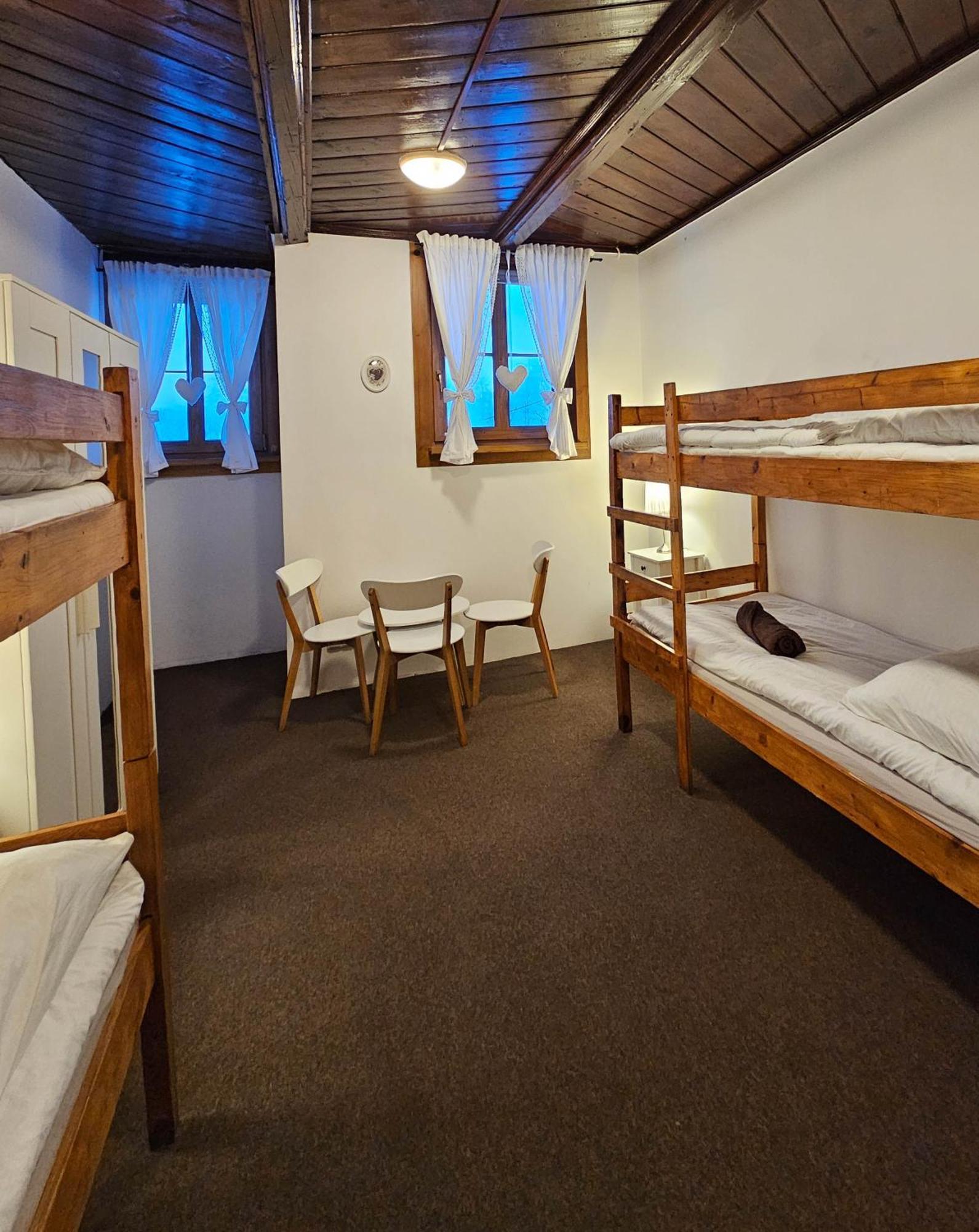 Hotel Schronisko Gosciniec Rownica Ustron Exterior foto